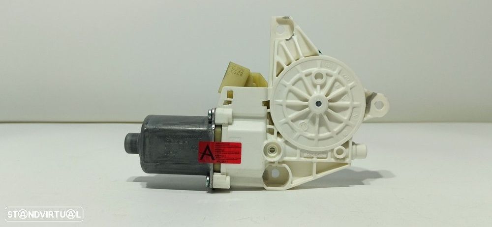 MOTOR ELEVADOR FRENTE DIREITO MERCEDES CLASE M (W164) 320 CDI 4M EDITION 10 - 2