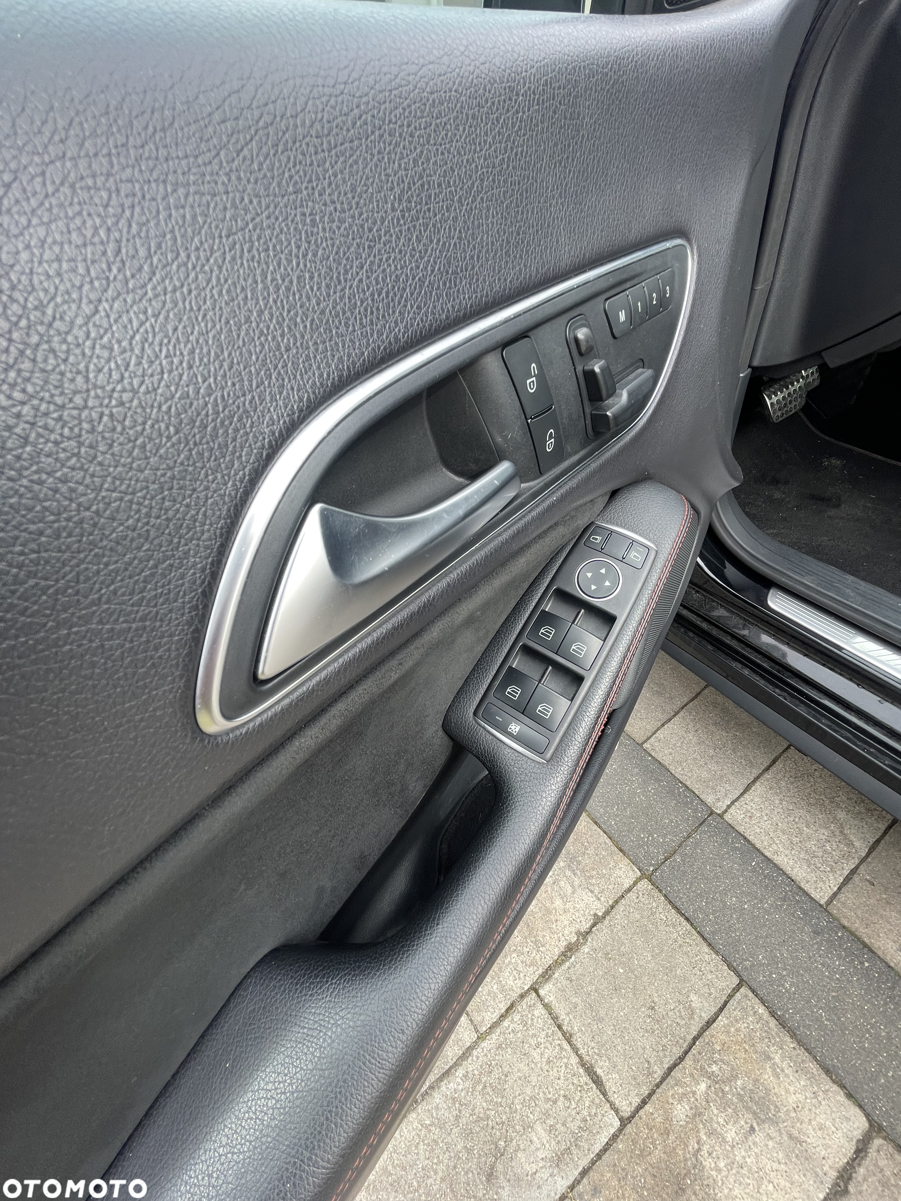 Mercedes-Benz CLA 45 AMG 4-Matic - 11