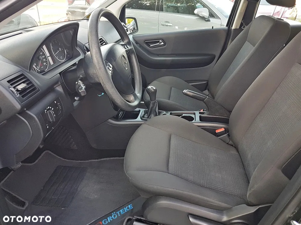 Mercedes-Benz Klasa A 150 BlueEfficiency - 14