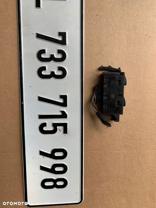 PRZEŁĄCZNIK SZYBY PASAŻERA 8381514 BMW E46 - 1