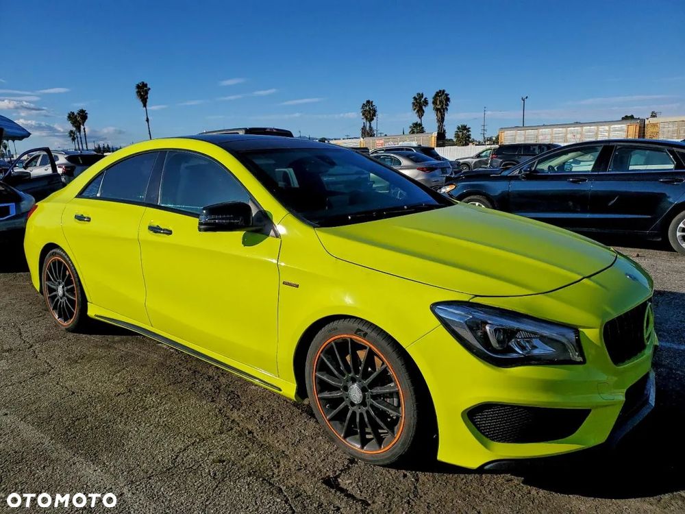 Mercedes-Benz CLA 250 4Matic 7G-DCT Orange Art Edition - 1