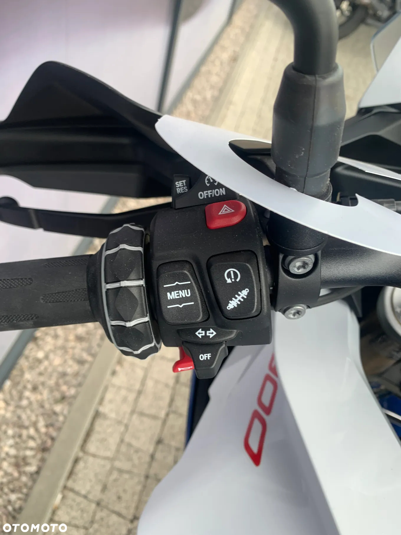 BMW F - 7