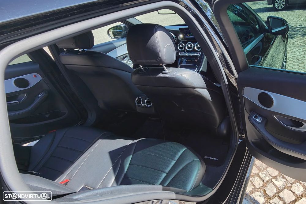 Mercedes-Benz C 300 - 25