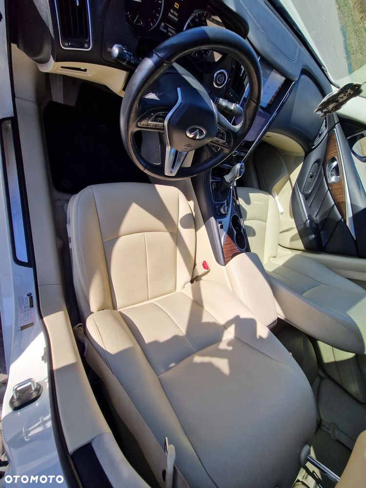 Infiniti Q50 Q50(S) 3.0t Sport - 15