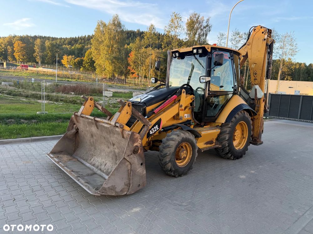Caterpillar 432E Premier - 1