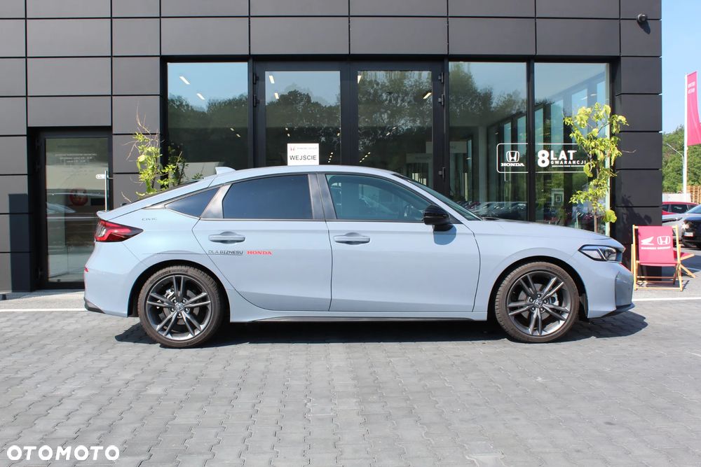Honda Civic 2.0 i-MMD Sport CVT - 13