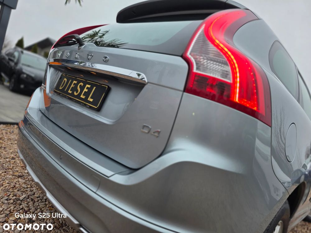 Volvo XC 60 D4 Momentum - 7