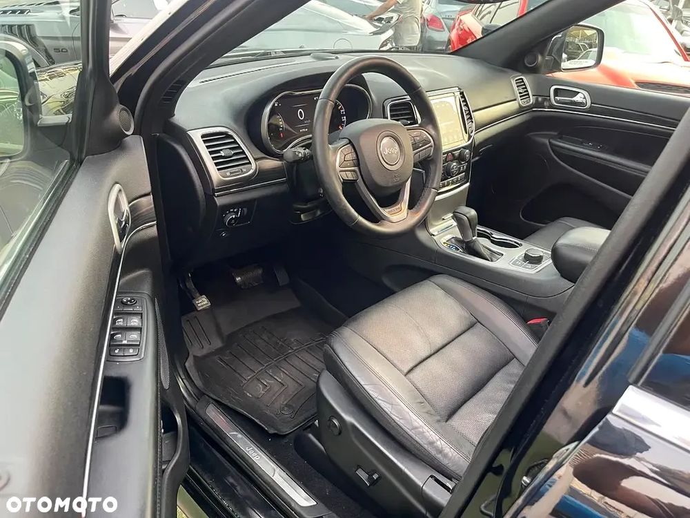 Jeep Grand Cherokee - 6