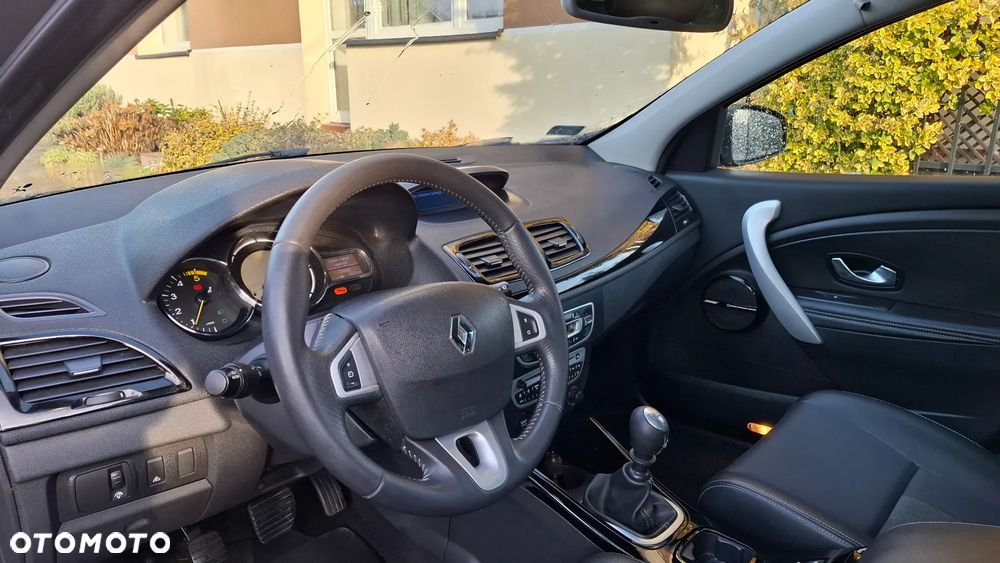 Renault Megane 1.9 dCi Bose Edition - 5