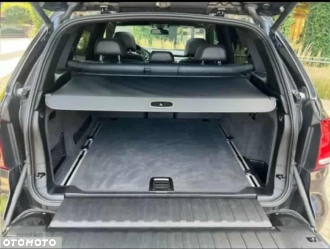 BMW X5 xDrive35i Sport-Aut - 8