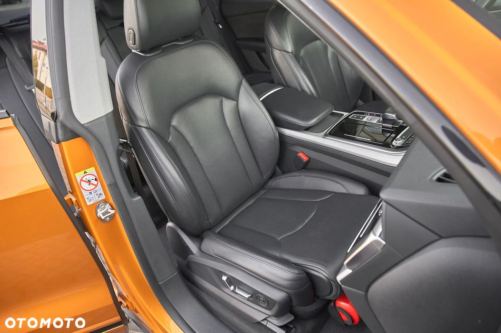 Audi Q8 50 TDI mHEV Quattro Tiptronic - 24