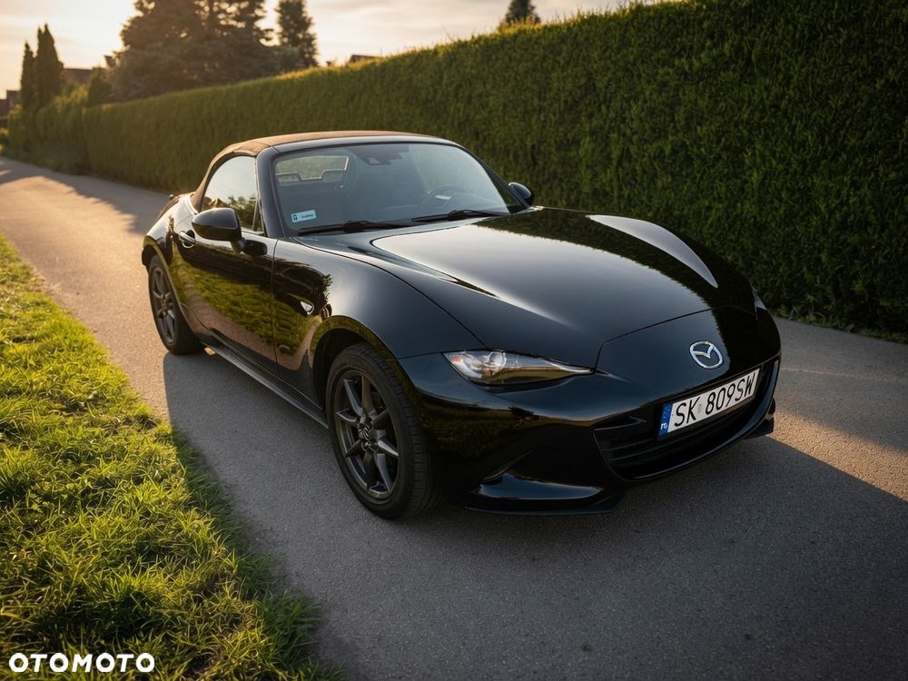 Mazda MX-5 SKYACTIV-G 131 Sports-Line - 1