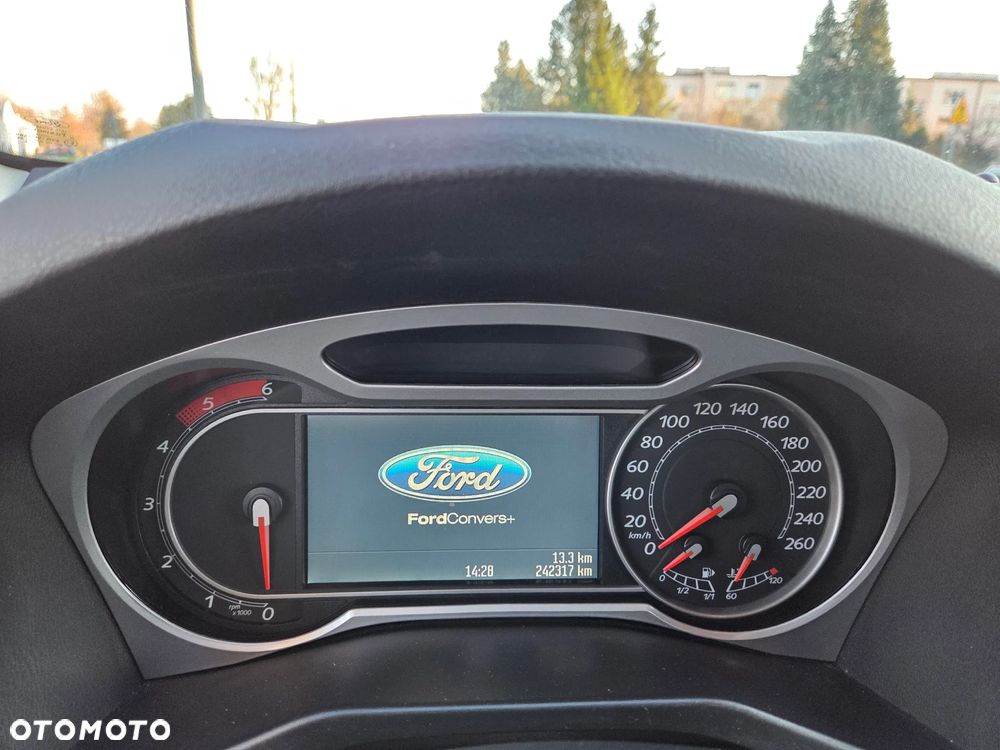 Ford Mondeo 2.0 TDCi Titanium S - 11