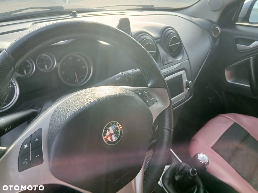 Alfa Romeo Mito - 20
