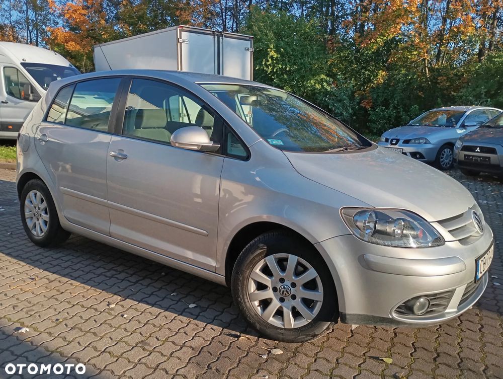 Volkswagen Golf Plus 1.9 TDI Comfortline - 25