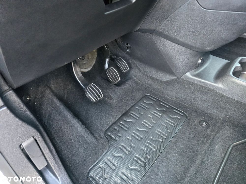 Opel Combo - 19