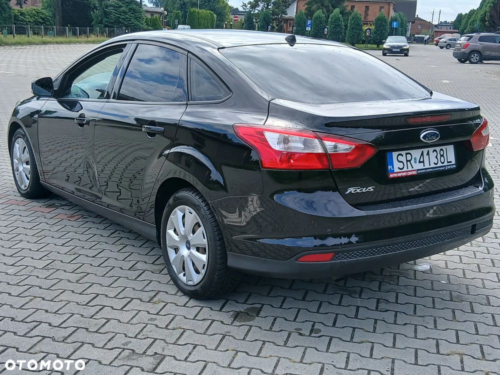 Ford Focus 1.6 TDCi Ambiente - 22
