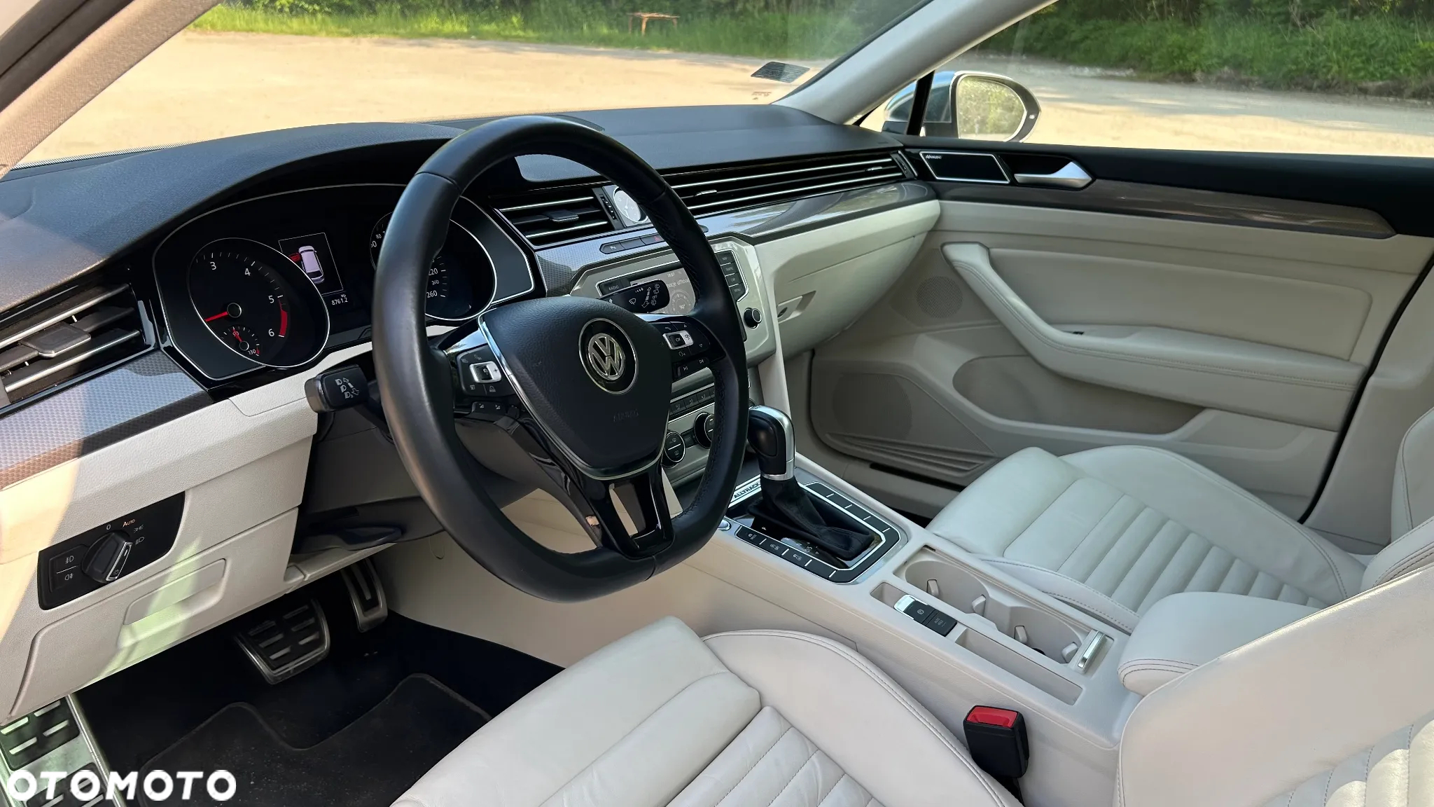 Volkswagen Passat Alltrack 2.0 TDI SCR 4Mot DSG - 18
