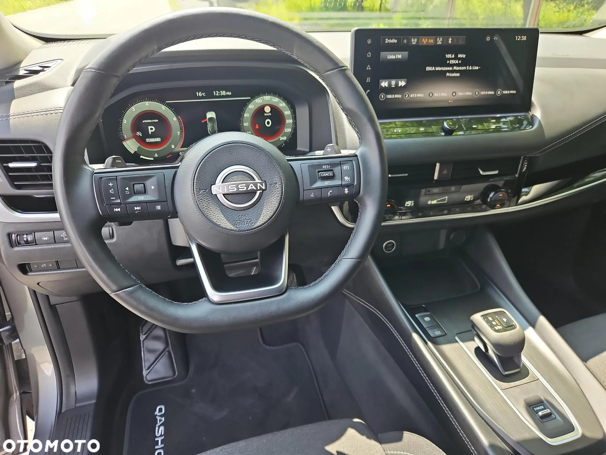 Nissan Qashqai 1.3 DIG-T mHEV N-Connecta Xtronic - 10