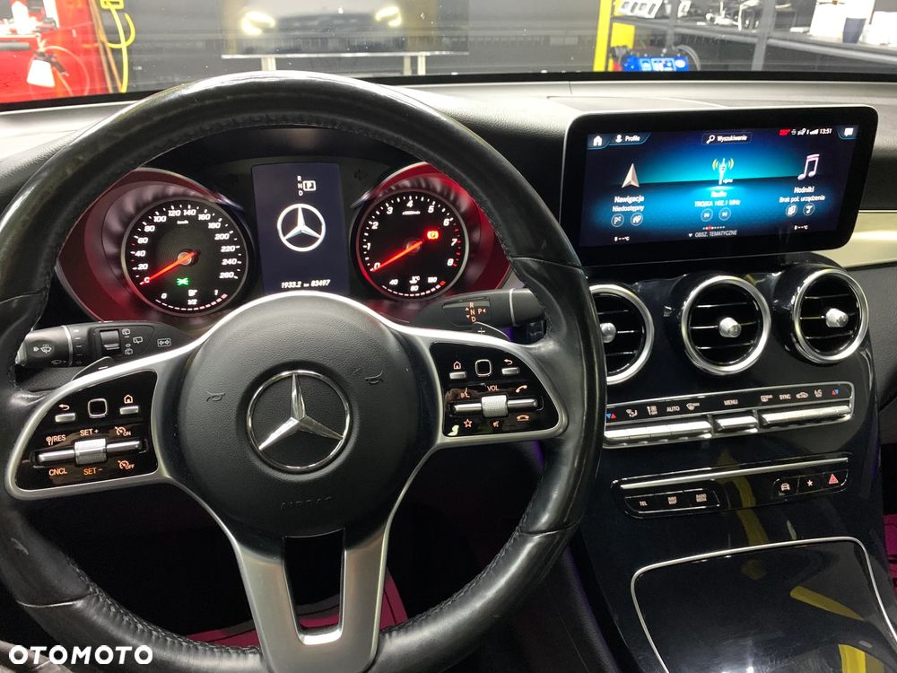 Mercedes-Benz GLC ver-300-4matic-9g--tronic-edition-avantgarde - 30