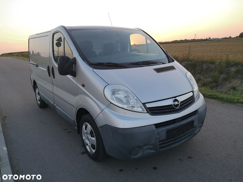Opel VIVARO - 30