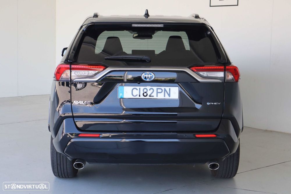 Toyota RAV4 - 8