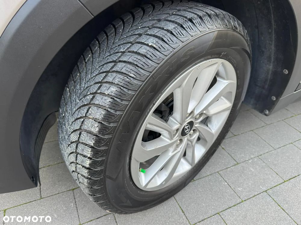 Hyundai Tucson blue 1.7 CRDi 2WD Trend - 35