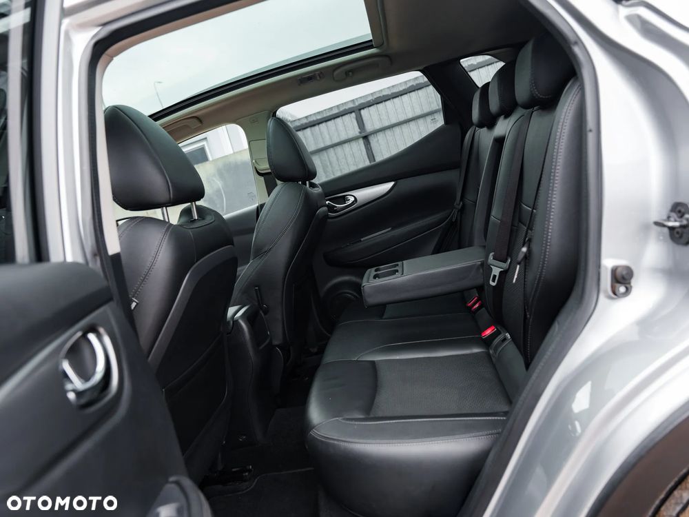 Nissan Qashqai 1.6 dCi Xtronic TEKNA+ - 15