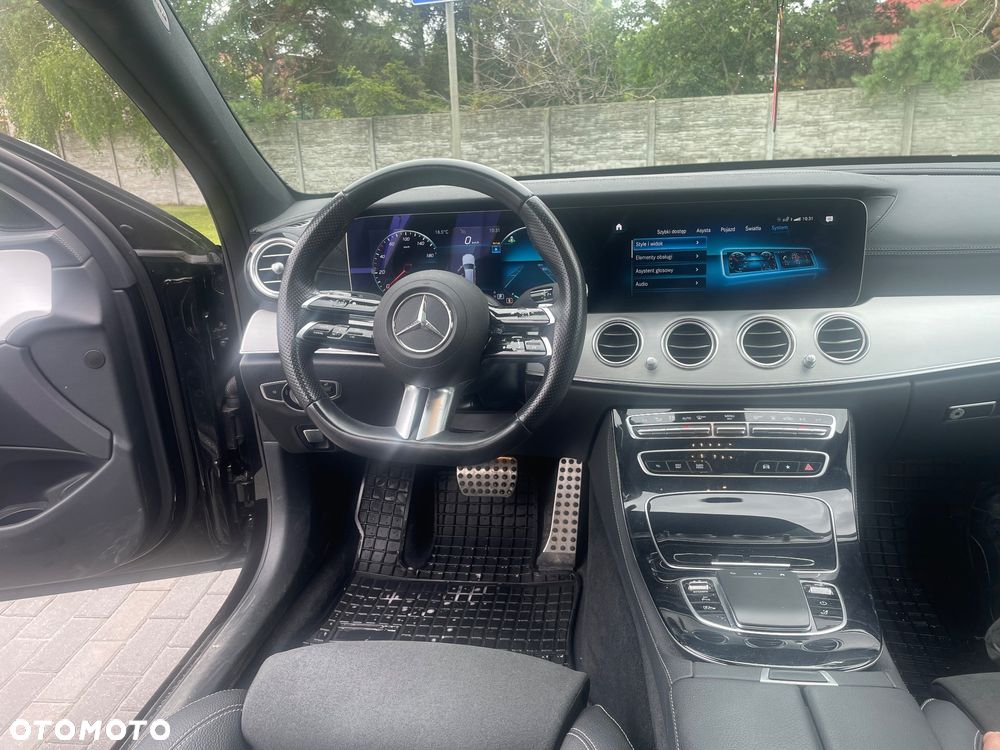 Mercedes-Benz Klasa E 300 de 4Matic 9G-TRONIC AMG Line - 7
