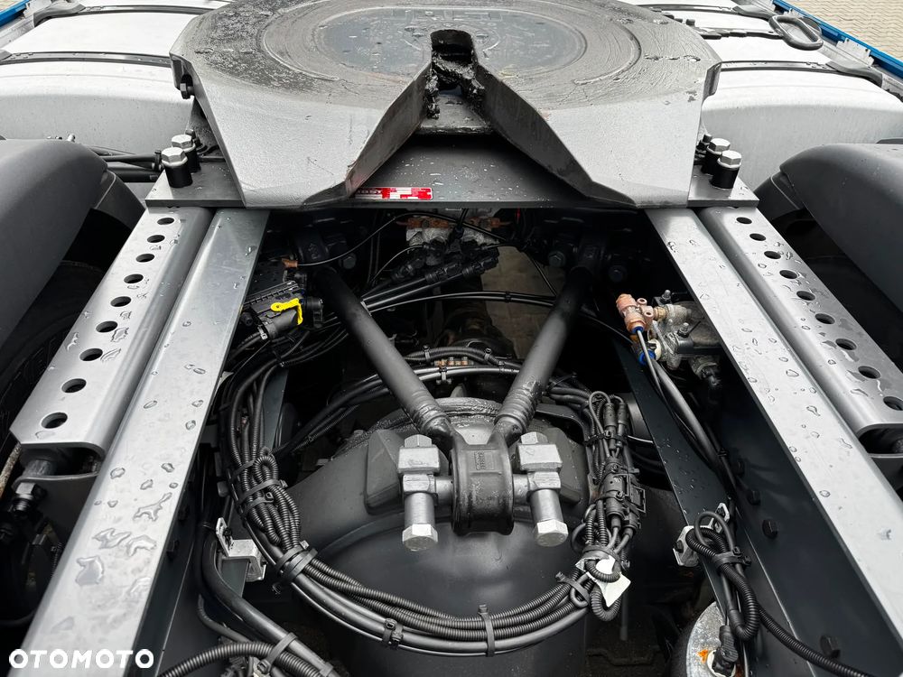 Scania R410 A4X2NA 4 PODUSZI - 12