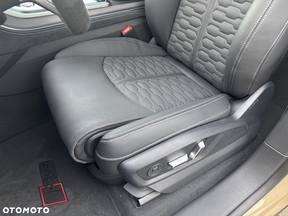 Audi RS Q8 - 13