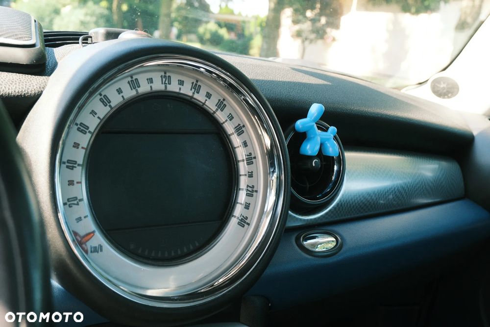MINI Clubman - 16