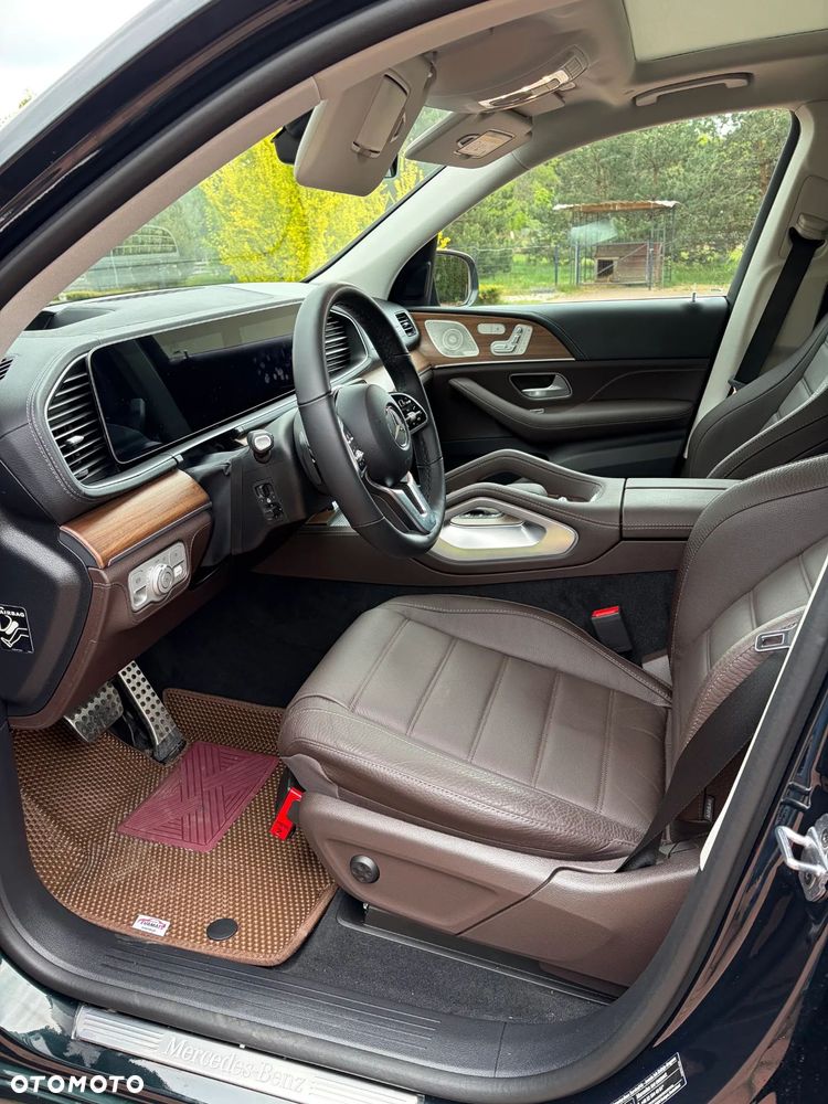 Mercedes-Benz GLS - 8