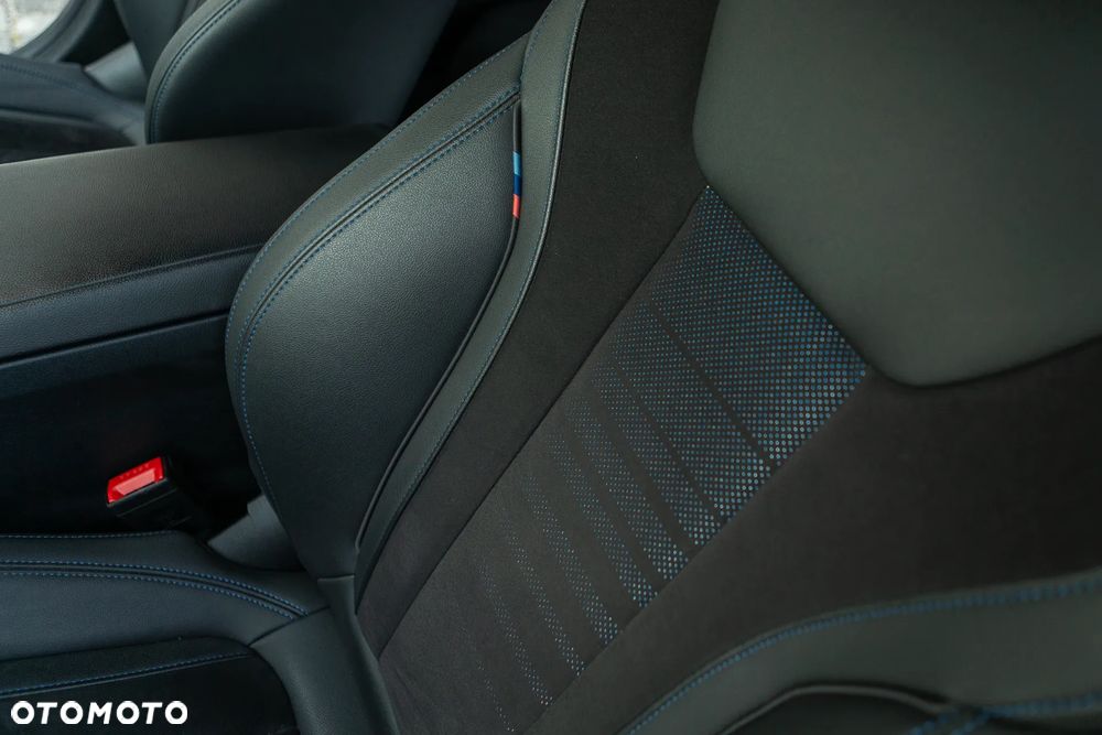 BMW Seria 3 318d Edition M Sport Shadow - 8