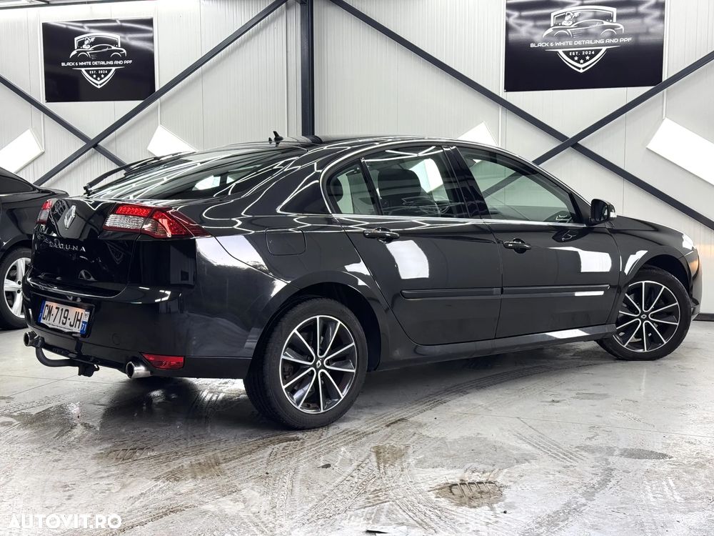 Renault Laguna dCi 150 FAP Start-Stop Paris Business - 7