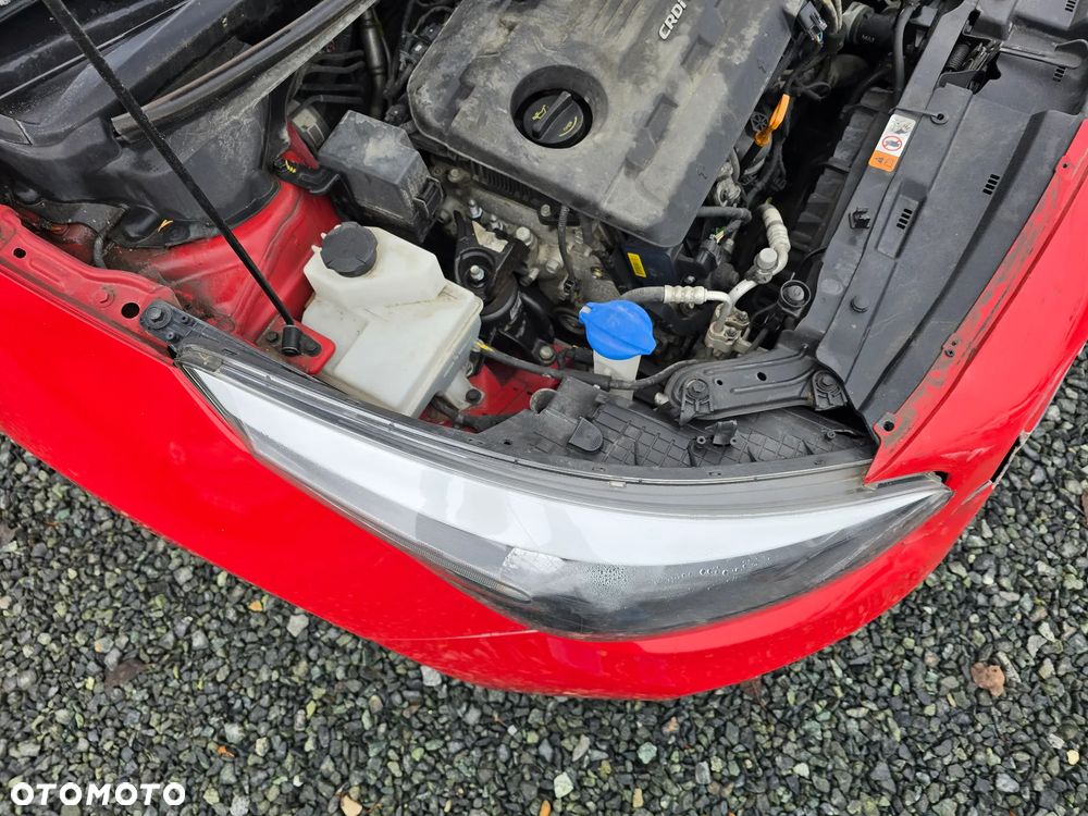 Kia Ceed 1.6 CRDi GT Line - 18