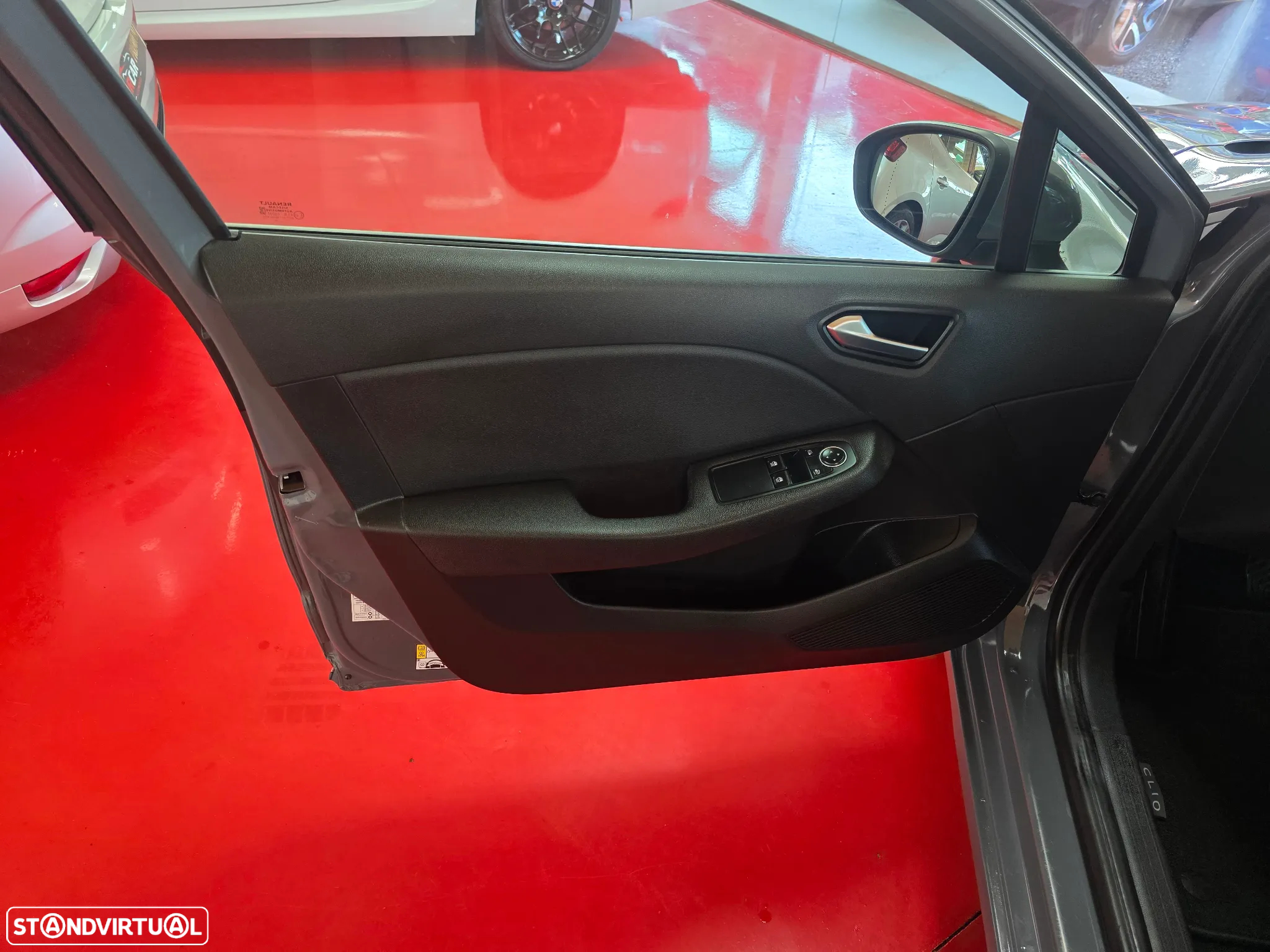Renault Clio Energy dCi 110 Start & Stop INTENS - 11