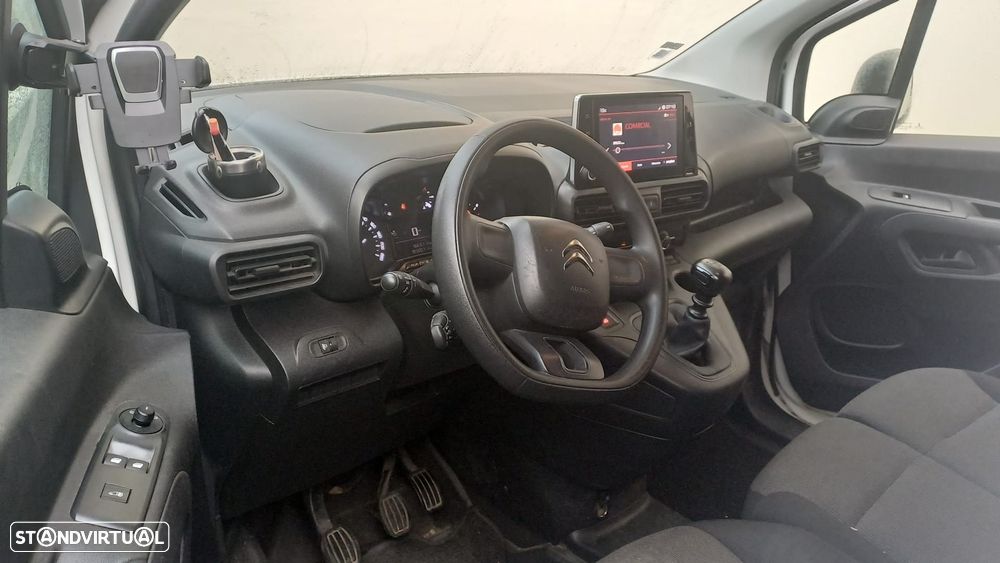 Citroen Berlingo 2022 photo 2