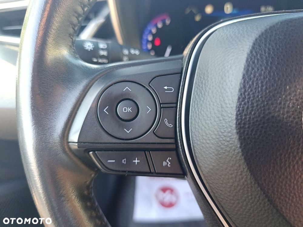 Toyota Corolla 1.8 Hybrid Comfort - 32