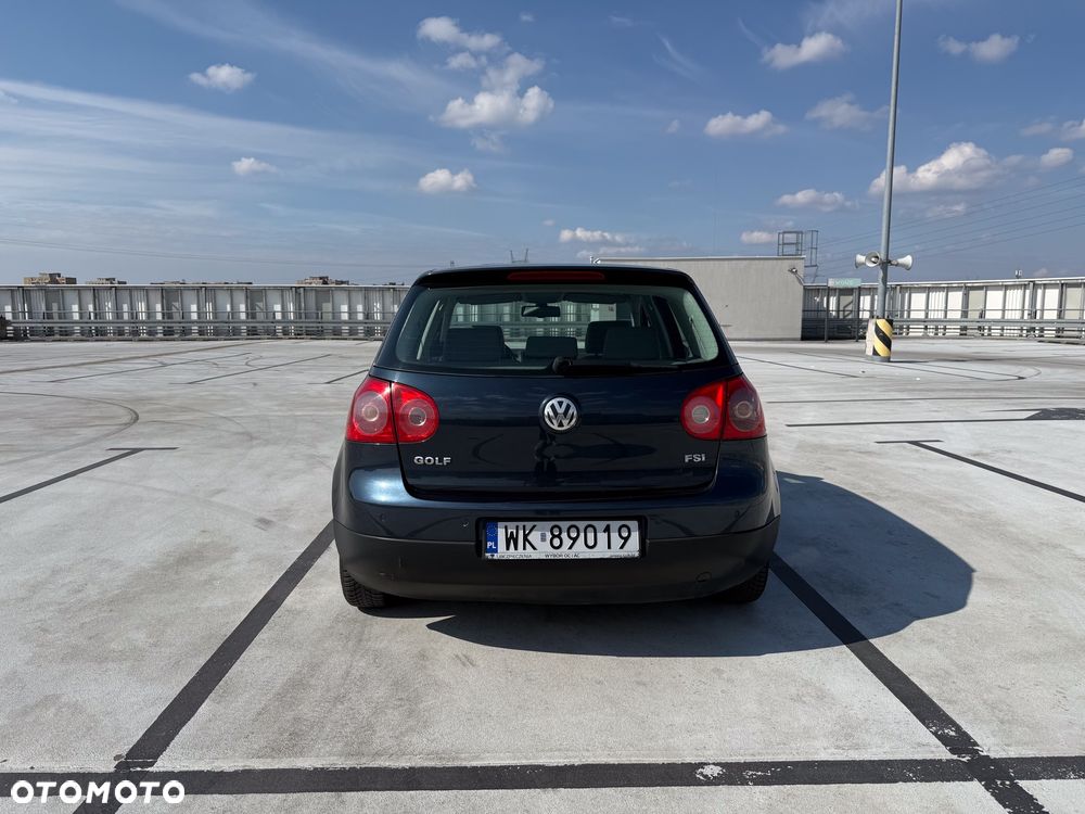 Volkswagen Golf 1.4 FSI Comfortline - 5