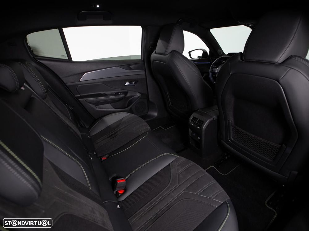 Peugeot 408 1.6 Hybrid GT e-EAT8 - 11