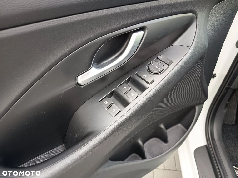 Hyundai i30 1.0 T-GDI Modern - 13