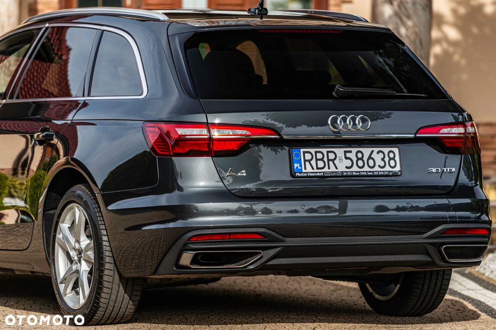Audi A4 Avant 2.0 TDI ultra S tronic design - 6
