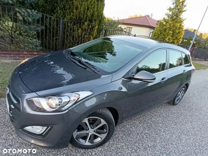 Hyundai i30 1.6 CRDi BlueDrive Premium - 1