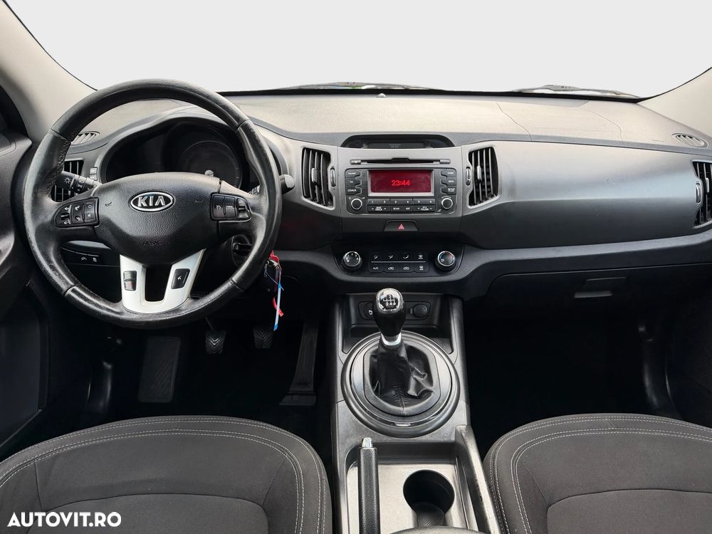 Kia Sportage 1.7 CRDI 2WD Attract - 9