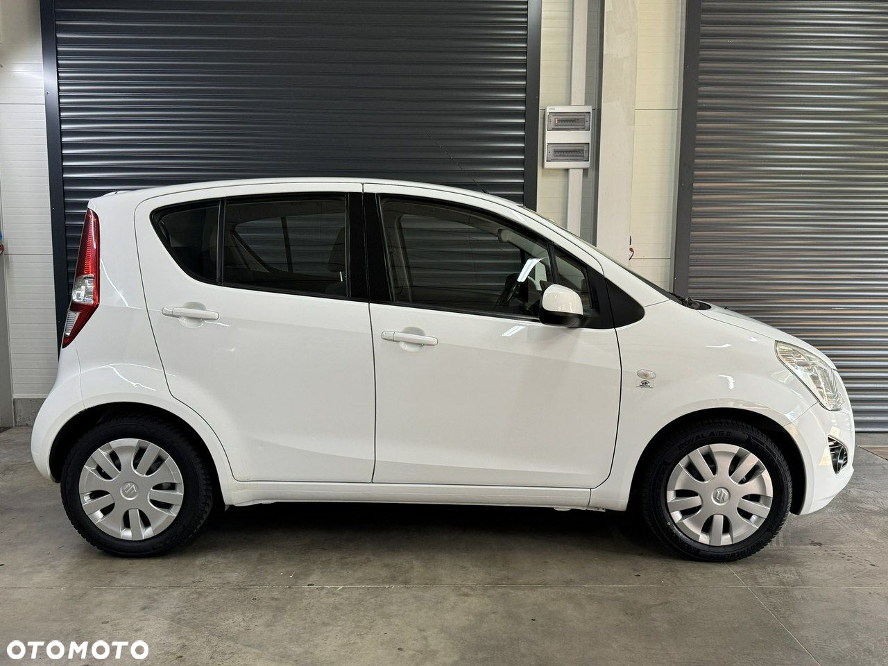 Suzuki Splash 1.0 Club - 4