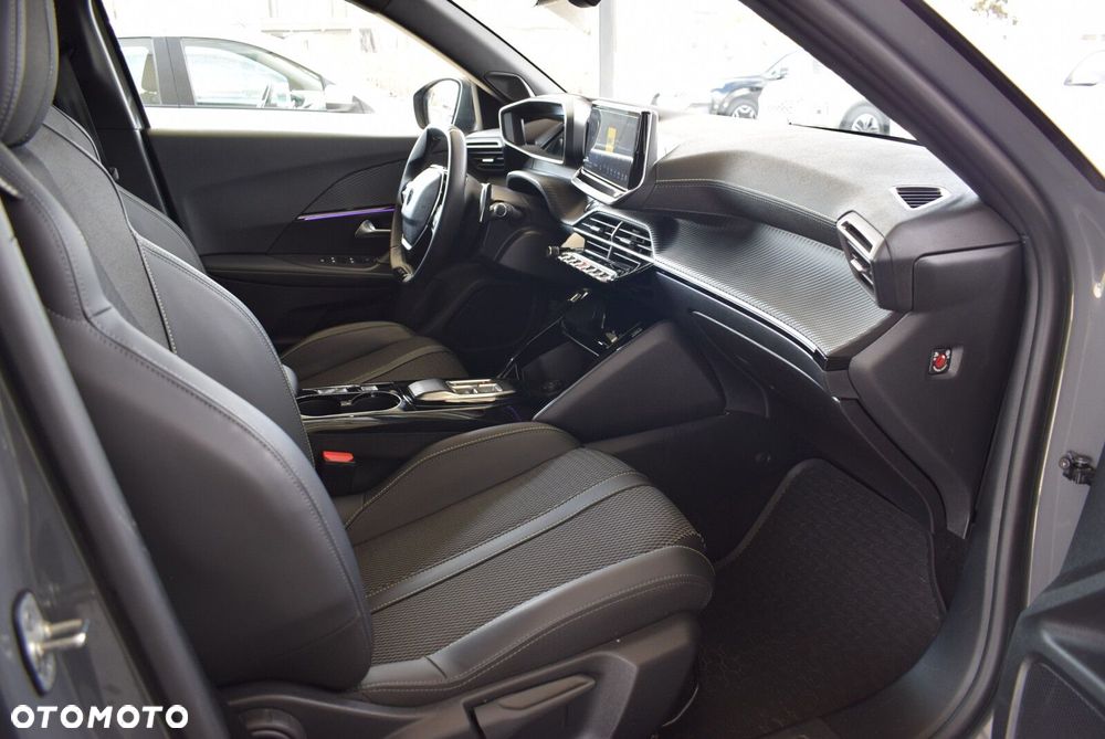 Peugeot 2008 1.2 PureTech GT S&S EAT8 - 13