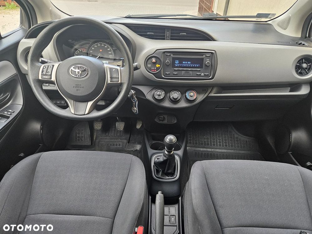 Toyota Yaris 1.5 Active - 8