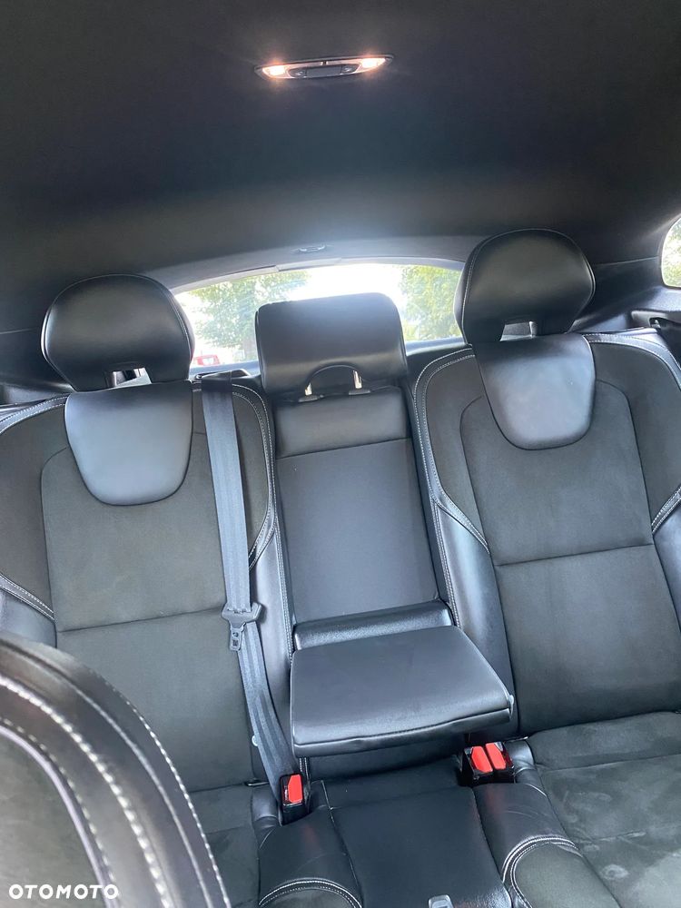 Volvo V40 D2 RDesign - 15