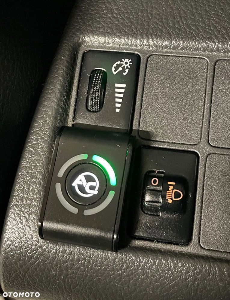 Toyota RAV4 2.0 VVT-i Premium - 13